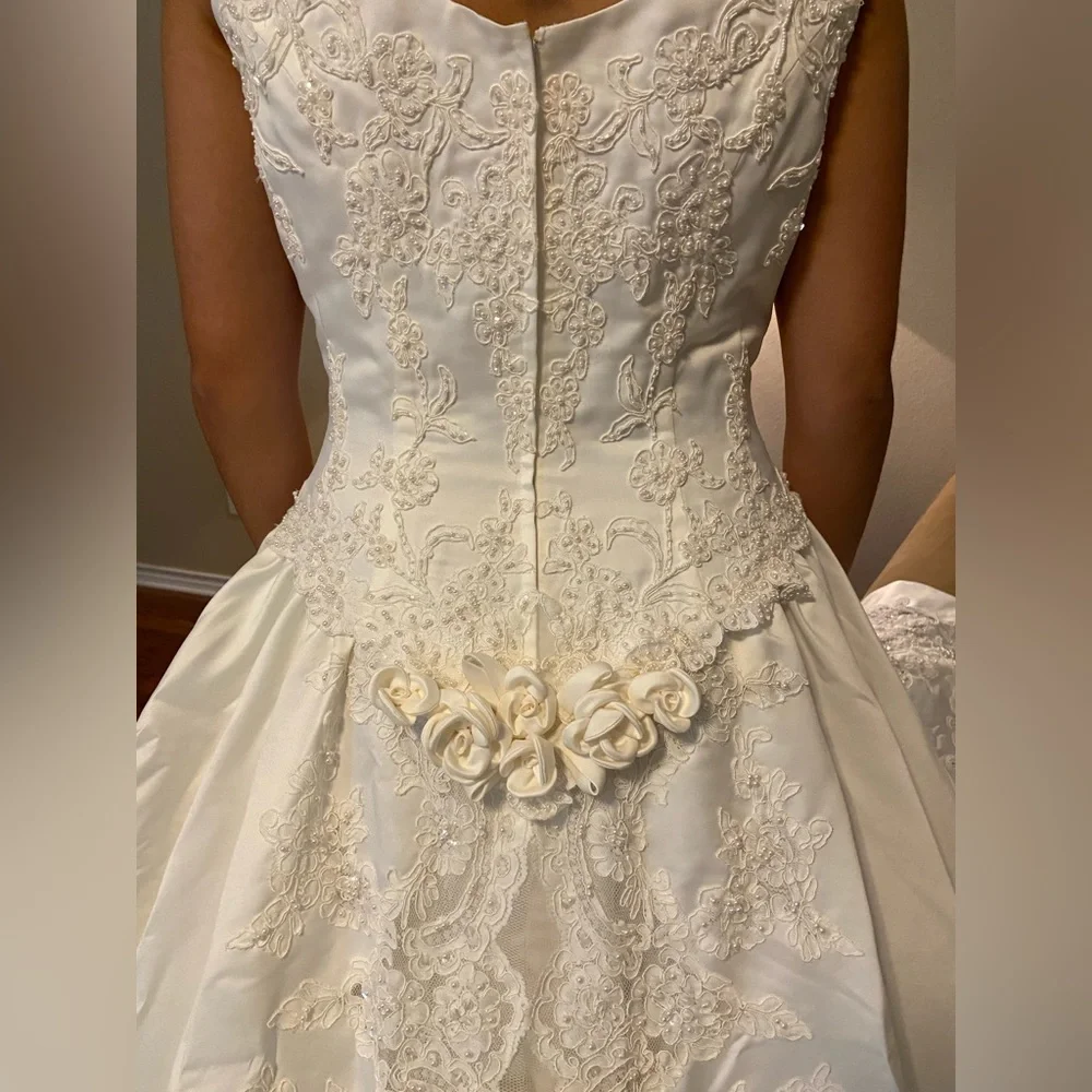 Mon Cheri Wedding dress size 14 - Picture 9 of 16